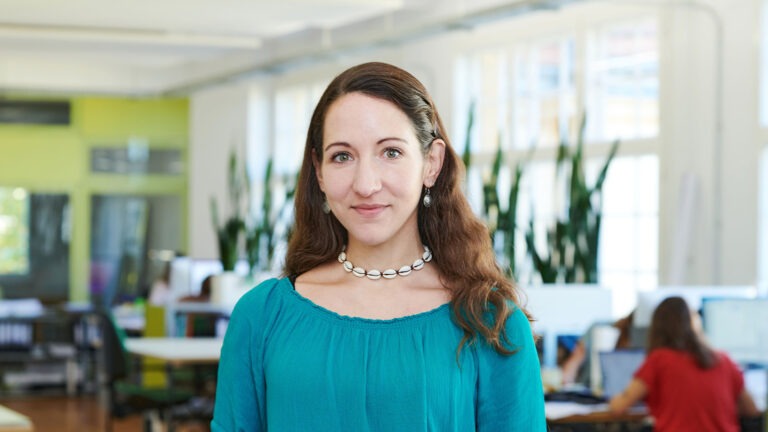 Susanne Moll - Mitarbeiterin bei hoch C Landschaftsarchitekten im Schwammstadt Portrait