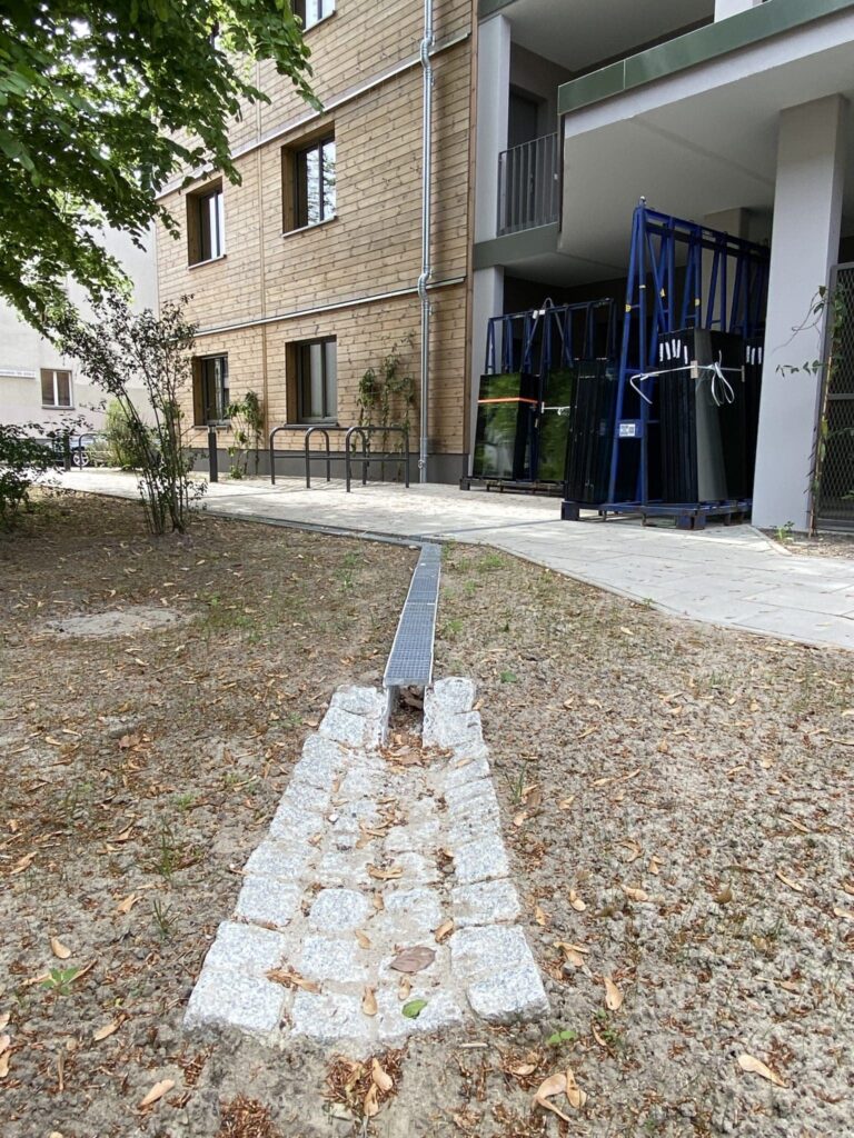 Zulauf Versickerungdsmulde