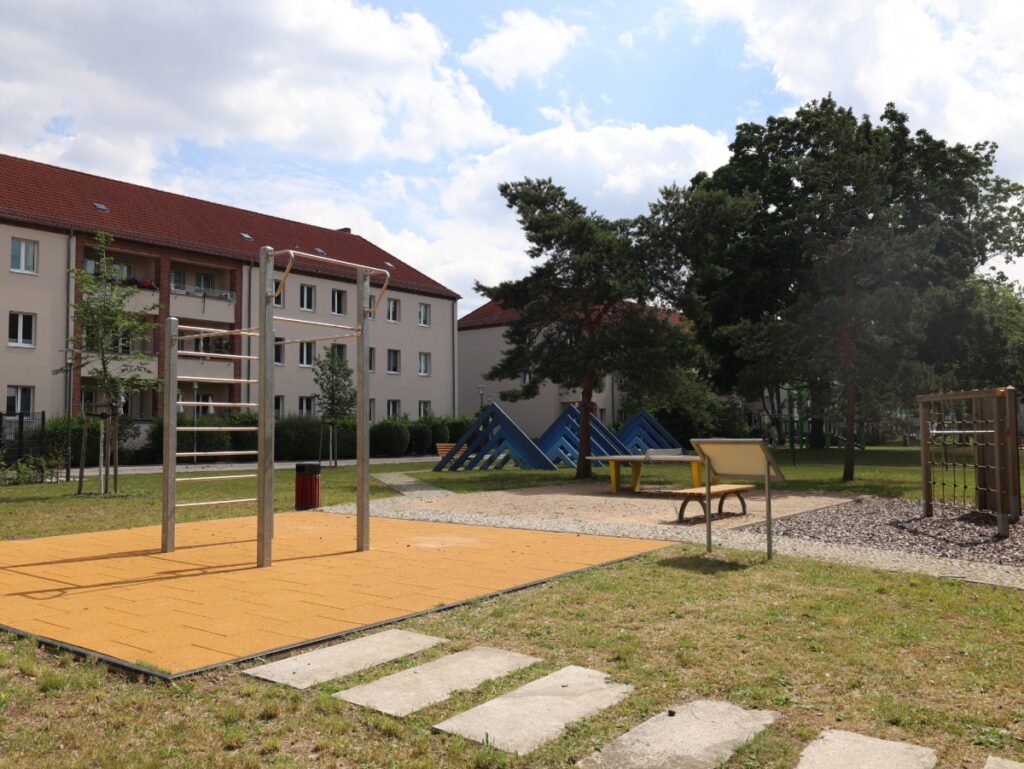 Spielplatz im Neubauprojekt