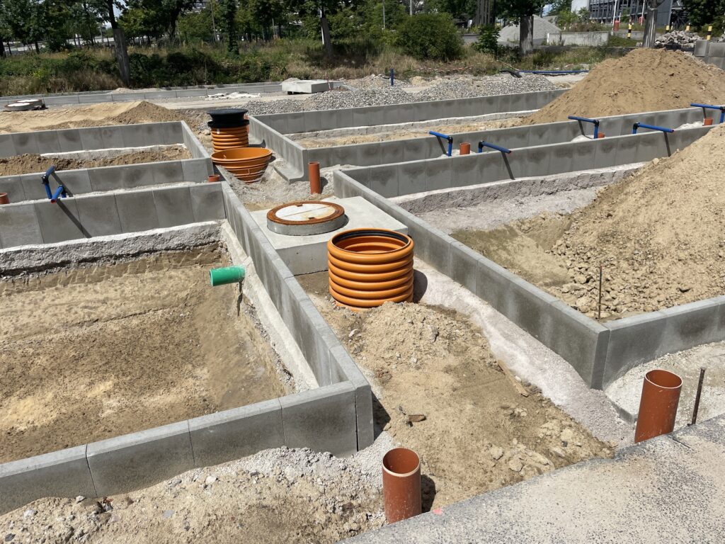 Baustelle Versuchsanlage für Verdunstungsbeete