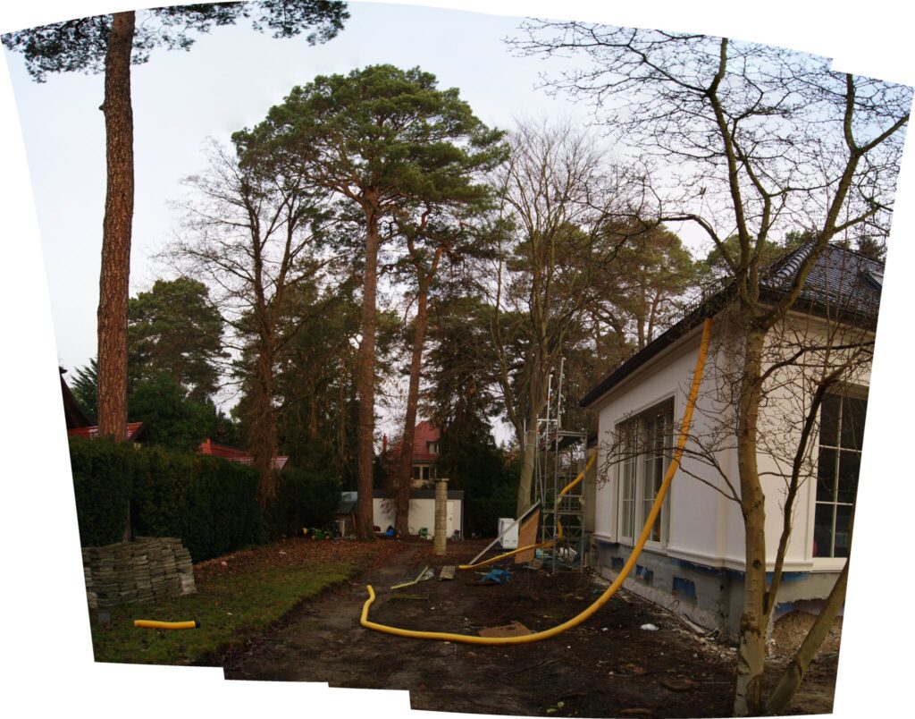 Blick in den Westgarten vor der Baumaßnahme