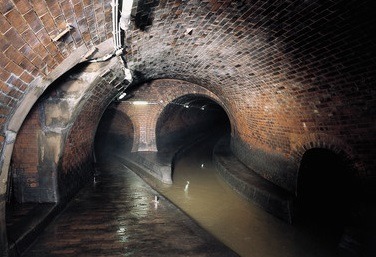 Blick in das Mischwasser-Kanalsystem